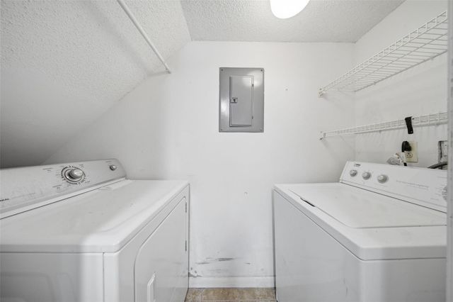 2719 CANDLEWOOD COURT, Apopka, FL 32703