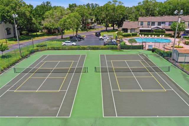 2719 CANDLEWOOD COURT, Apopka, FL 32703