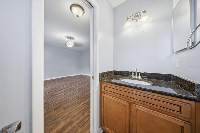 2719 CANDLEWOOD COURT, Apopka, FL 32703