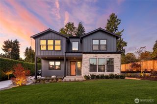 638 11th Avenue, Kirkland, WA 98033