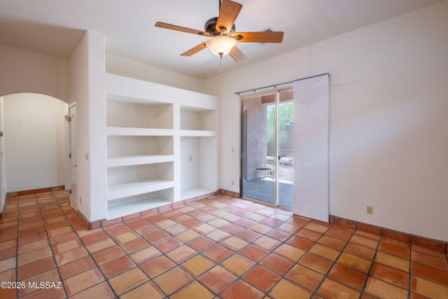 4135 W Coles Wash Lane, Tucson, AZ 85745