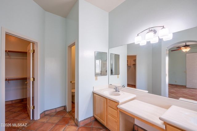 4135 W Coles Wash Lane, Tucson, AZ 85745