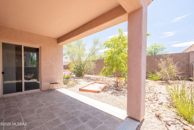 4135 W Coles Wash Lane, Tucson, AZ 85745