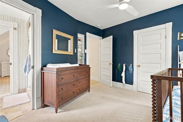 9321 Old Bonhomme Road, Olivette, MO 63132