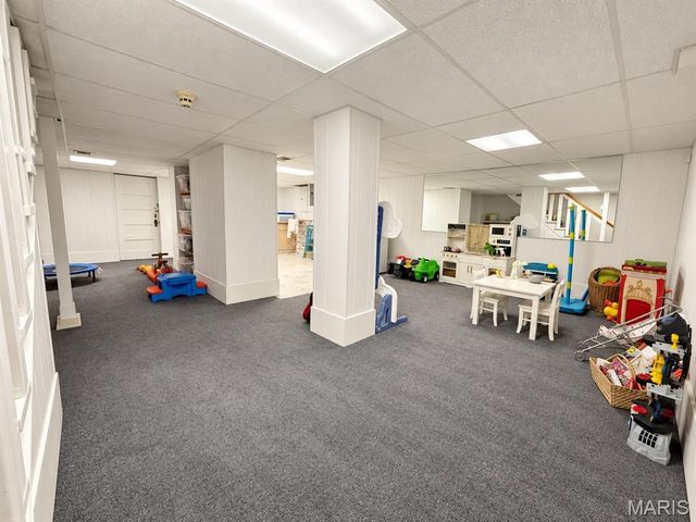 9321 Old Bonhomme Road, Olivette, MO 63132
