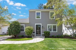 918 Cherry Street, Wheaton, IL 60187