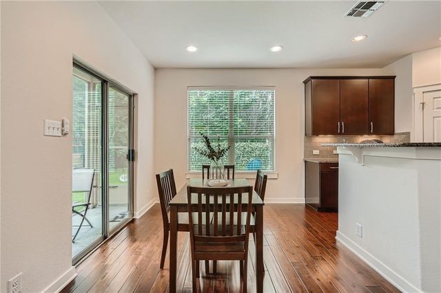 2101 Rivers Edge WAY 19, Austin, TX 78741