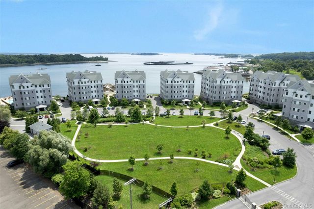 710 Davenport Avenue 8, New Rochelle, NY 10805