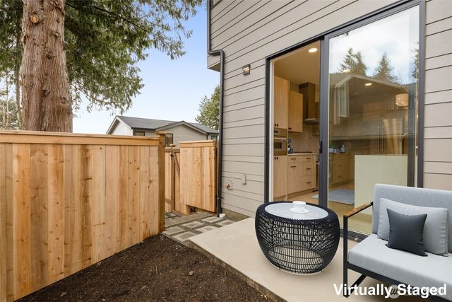 11417 NE 91st Street, Kirkland, WA 98033