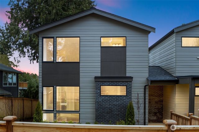 11417 NE 91st Street, Kirkland, WA 98033