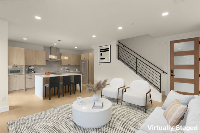 11417 NE 91st Street, Kirkland, WA 98033