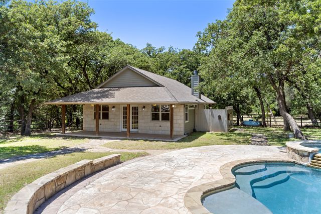 6500 Lusk Branch Court, Granbury, TX 76049
