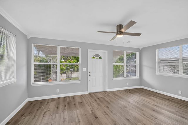 504 N E Street, Lake Worth Beach, FL 33460