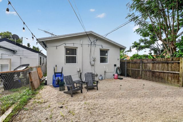 504 N E Street, Lake Worth Beach, FL 33460