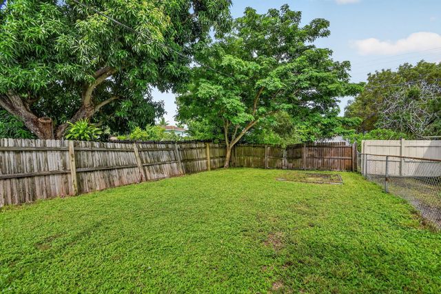 504 N E Street, Lake Worth Beach, FL 33460