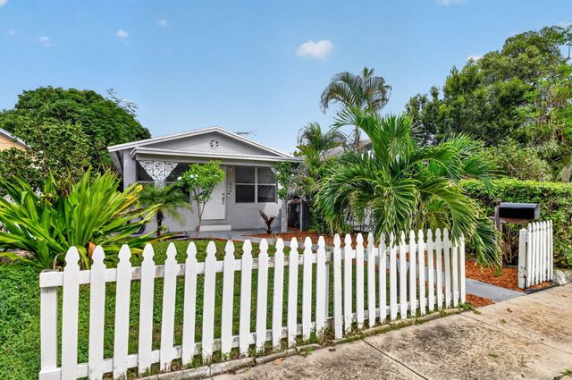 504 N E Street, Lake Worth Beach, FL 33460