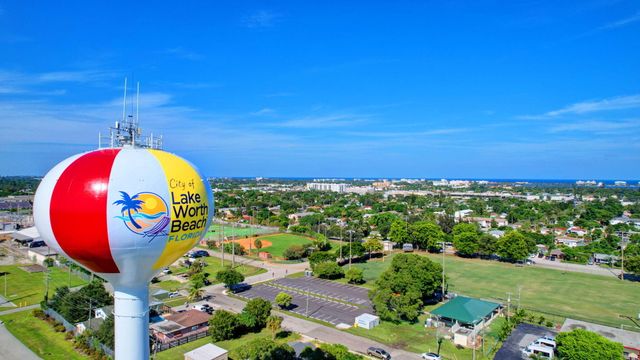 504 N E Street, Lake Worth Beach, FL 33460