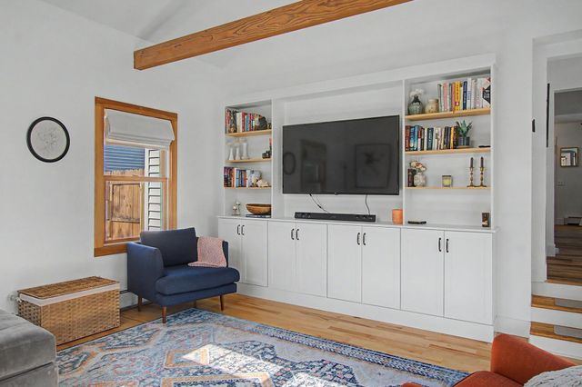 22 Davis Parkway, South Burlington, VT 05403