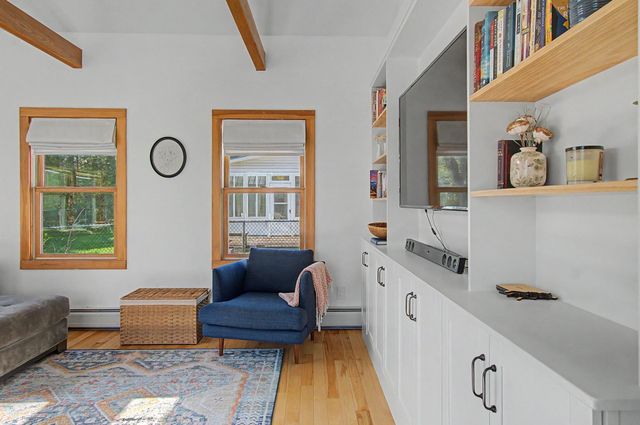 22 Davis Parkway, South Burlington, VT 05403