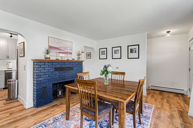 22 Davis Parkway, South Burlington, VT 05403