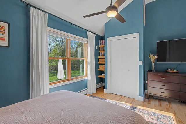 22 Davis Parkway, South Burlington, VT 05403