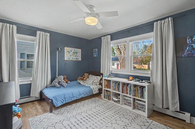 22 Davis Parkway, South Burlington, VT 05403