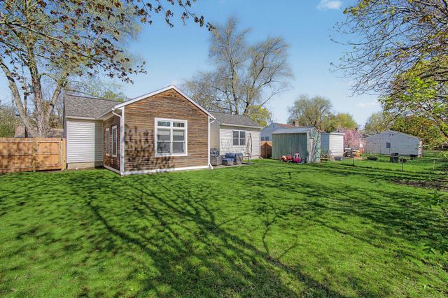 22 Davis Parkway, South Burlington, VT 05403