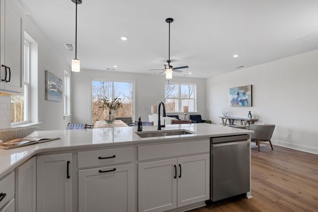 6001 Mill Tree Ct, Nashville, TN 37221