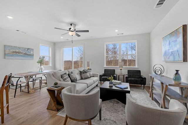 6001 Mill Tree Ct, Nashville, TN 37221