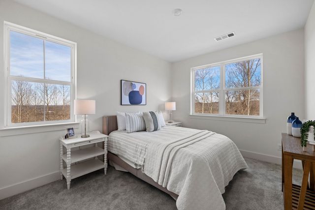 6001 Mill Tree Ct, Nashville, TN 37221
