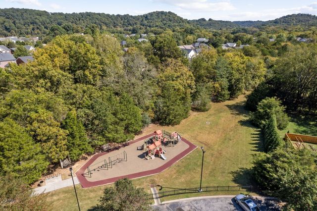 6001 Mill Tree Ct, Nashville, TN 37221