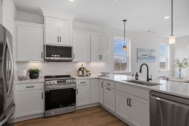 6001 Mill Tree Ct, Nashville, TN 37221