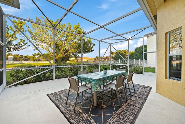 6206 Indian Forest Circle, Lake Worth, FL 33463