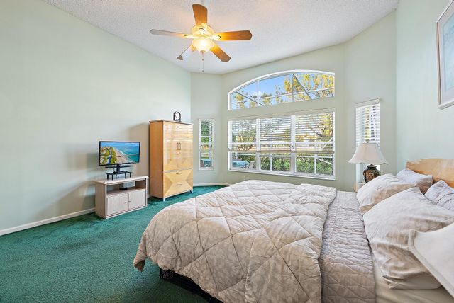 6206 Indian Forest Circle, Lake Worth, FL 33463