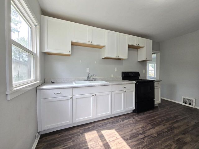 2619 W Linwal LANE, Milwaukee, WI 53209