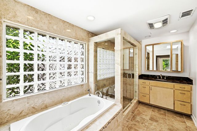 8608 Crest Ridge CIR, Austin, TX 78750