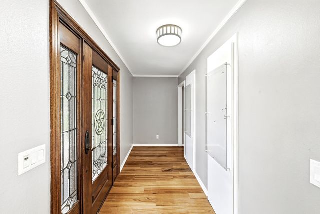 8608 Crest Ridge CIR, Austin, TX 78750