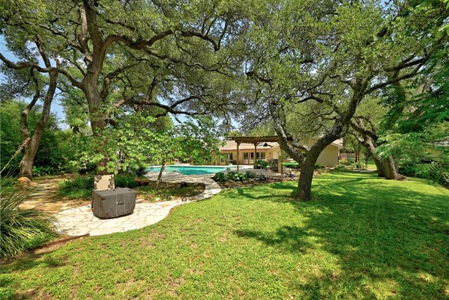 8608 Crest Ridge CIR, Austin, TX 78750