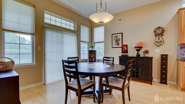 3 Crooked Stick Place, Monroe, NJ 08831