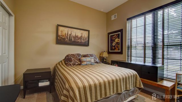 3 Crooked Stick Place, Monroe, NJ 08831
