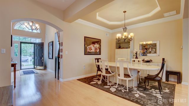 3 Crooked Stick Place, Monroe, NJ 08831