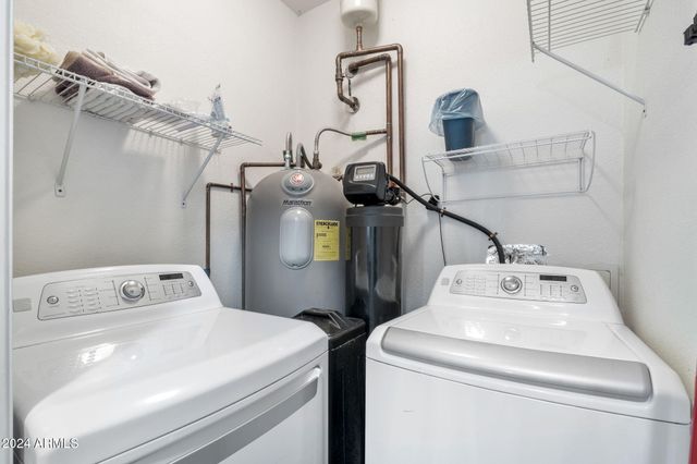 10136 E SOUTHERN Avenue 1067, Mesa, AZ 85209