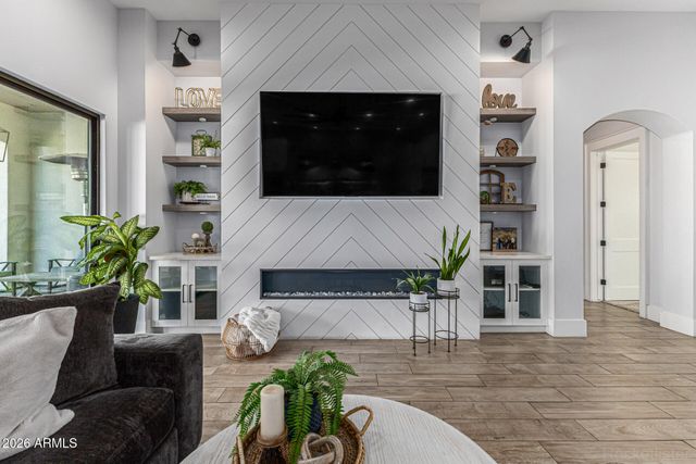 3414 E GABLE Circle, Mesa, AZ 85204