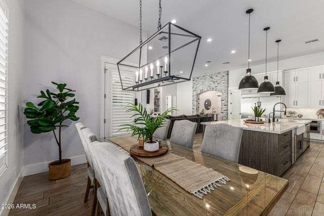 3414 E GABLE Circle, Mesa, AZ 85204