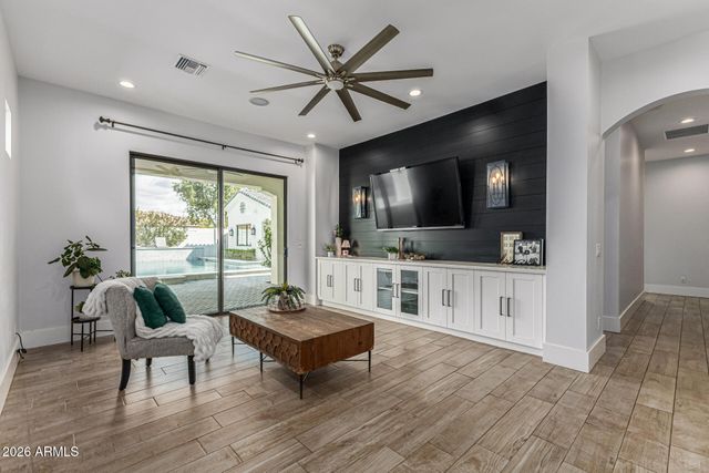 3414 E GABLE Circle, Mesa, AZ 85204