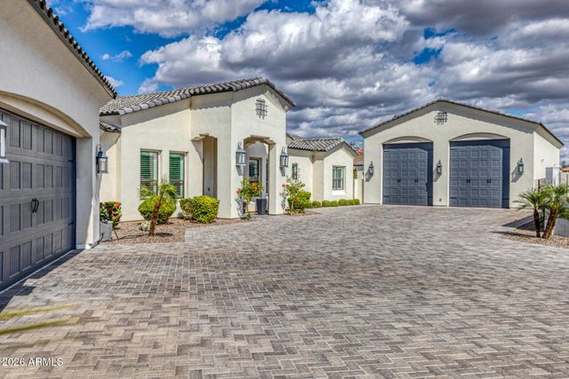 3414 E GABLE Circle, Mesa, AZ 85204