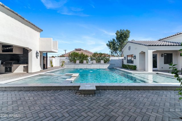 3414 E GABLE Circle, Mesa, AZ 85204