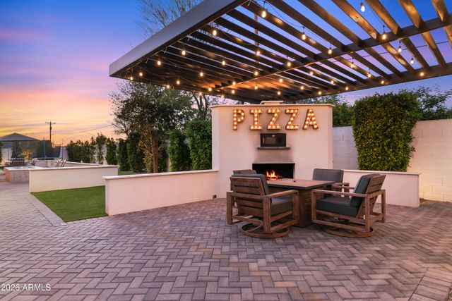 3414 E GABLE Circle, Mesa, AZ 85204