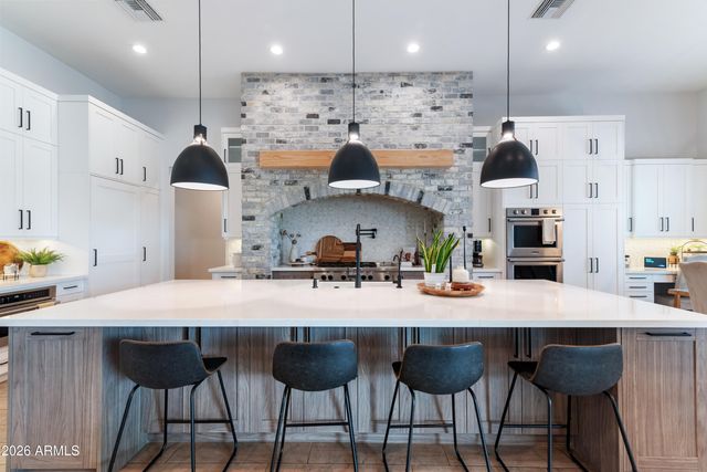 3414 E GABLE Circle, Mesa, AZ 85204