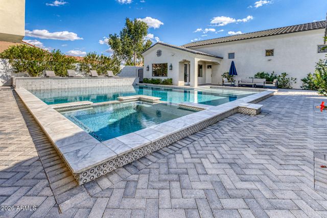 3414 E GABLE Circle, Mesa, AZ 85204